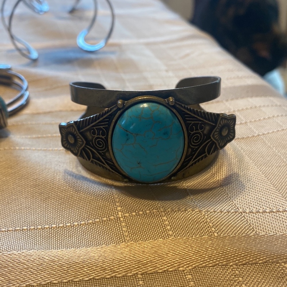 Metal bracelets brand-new turquoise in some of the metal bracelets.